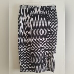Brat Star Black/White Print Pencil Skirt. Size M.